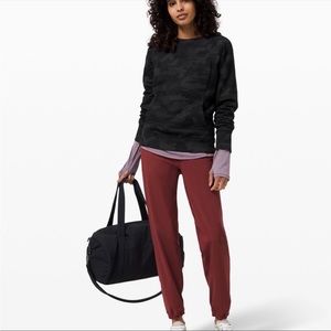 lululemon light pink scuba crewneck worn only twice